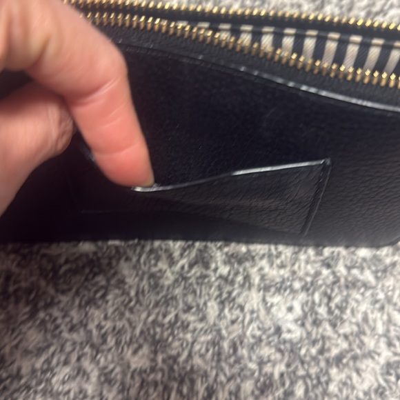Kate Spade Black Leather Wallet and Pouch Set - Picture 6 of 8